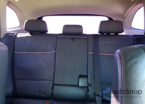 2013 BMW X1 xDrive28I z USA, uszkodzony, nr VIN WBAVL1C51DVR82220